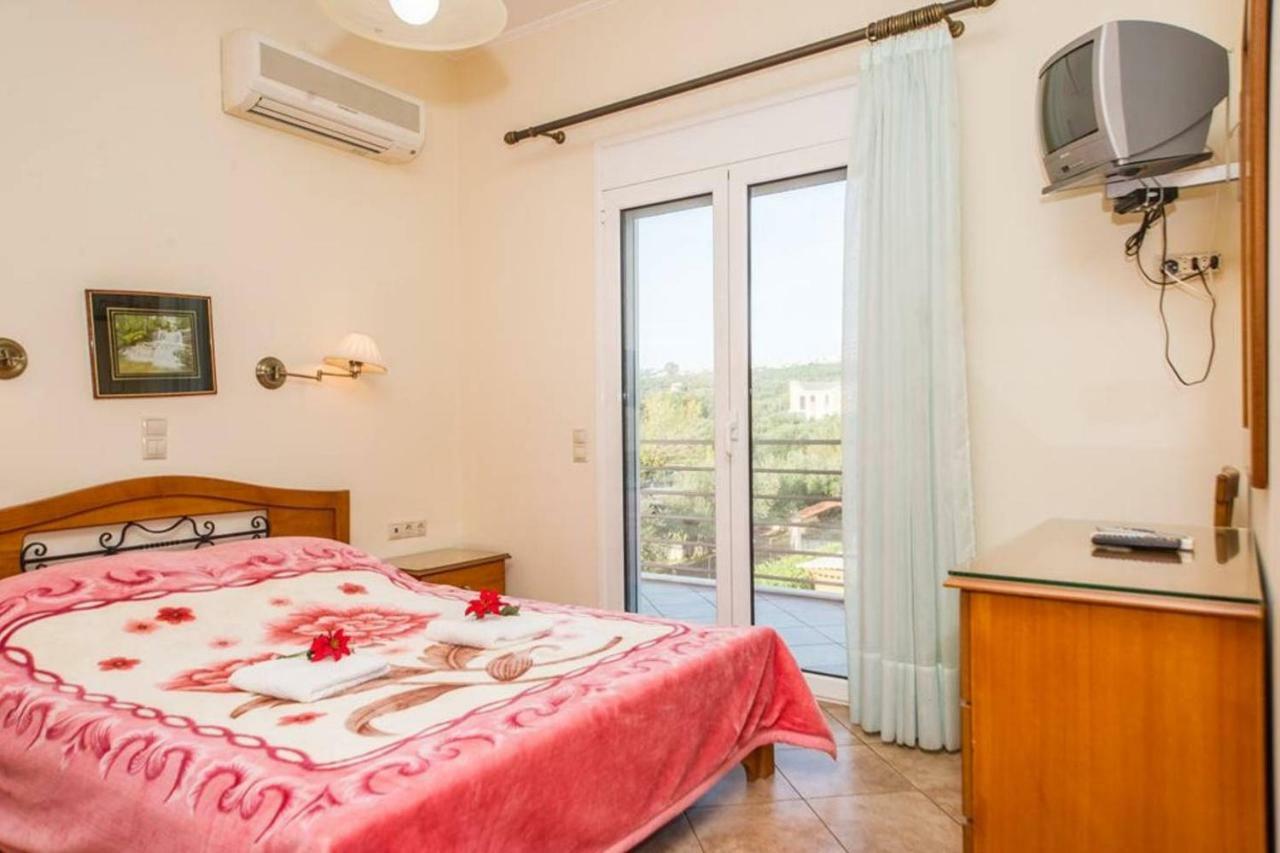 Cozy Flats In An Olive Grove By The Sandy Beach Kanalos Exterior photo
